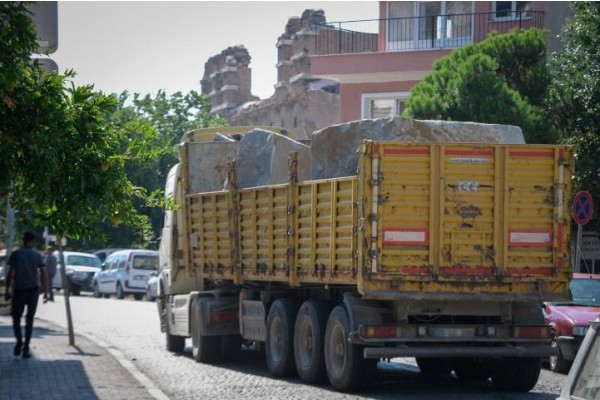 KOZAK ÇEVRE YOLU İÇİN DÜĞMEYE BASILDI