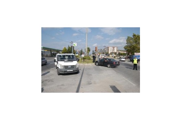 ALİAĞA'DA TRAFİK KAZASI