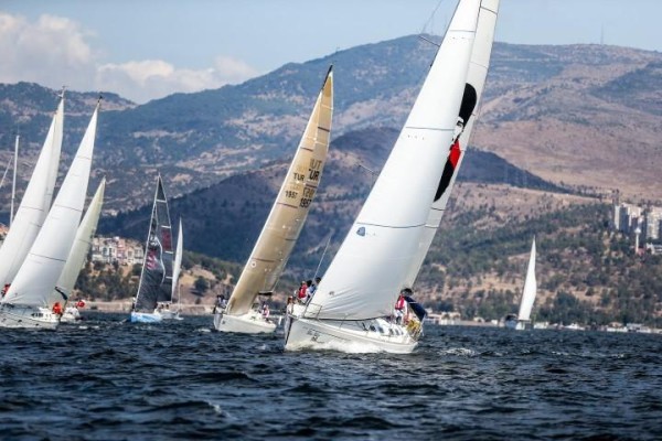 “YÜZÜLEBİLİR KÖRFEZ” İÇİN ULUSLARARASI İHALE