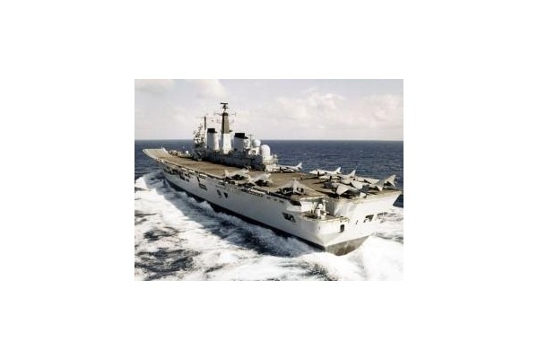 İngiliz uçak gemisi Aliağa’da sökülecek