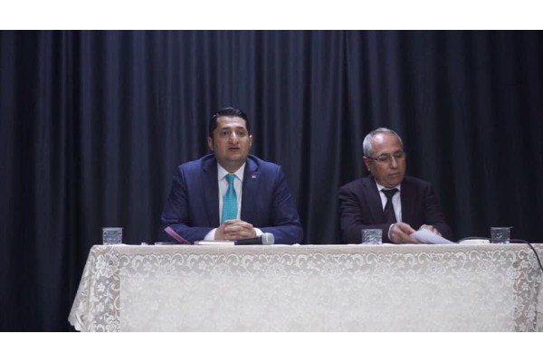 BAYHAN, VATANDAŞLARLA BULUŞTU