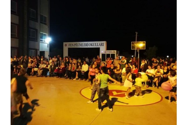 FENFEST’TE DOYASIYA EĞLENDİLER