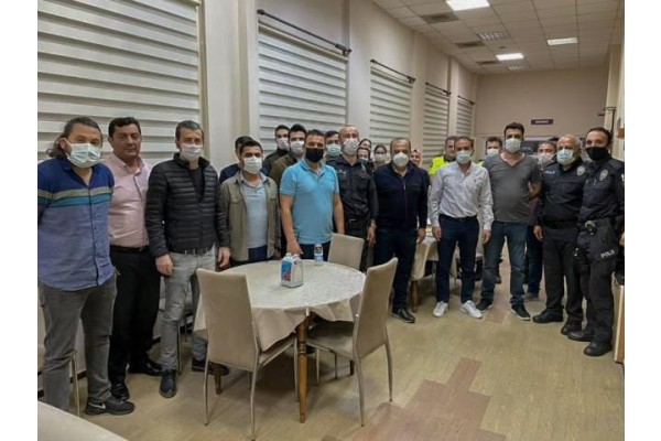 POLİS EKİPLERİYLE SAHURDA BİR ARAYA GELDİLER