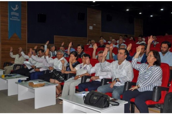 HELVACILILARIN İTİRAZLARI İMAR KOMİSYONUNDA