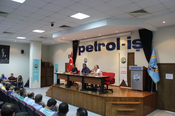 PETROL-İŞ’DE TÜM GÜN TOPLANTI