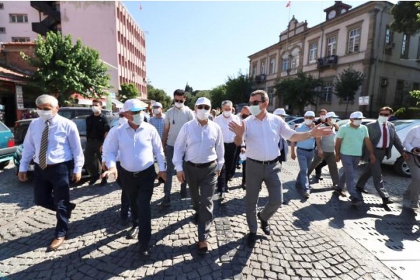 VALİ KÖŞGER İLÇELERDEKİ PROJELERİ İNCELEDİ