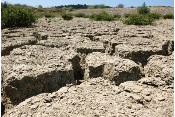 Havzaların kuraklık haritası çıkarılıyor