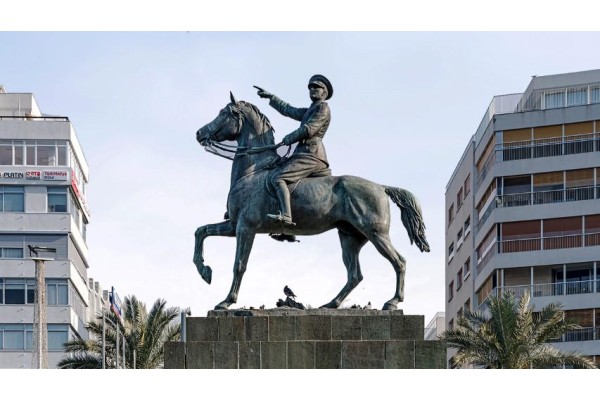 Ata'ya saygı nöbeti tutulacak