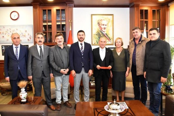 FOÇA BELEDİYESİ CİTTASLOW YOLUNDA