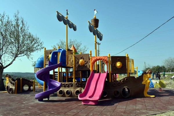 PARKLAR MODERNLEŞİYOR