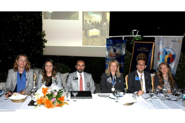 SMYRNA ROTARY’E İLK KADIN BAŞKAN ALİAĞA’DAN