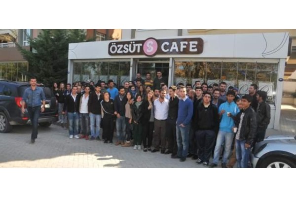 ' Aliağa Gençlik Hareketi' kahvaltıda buluştu