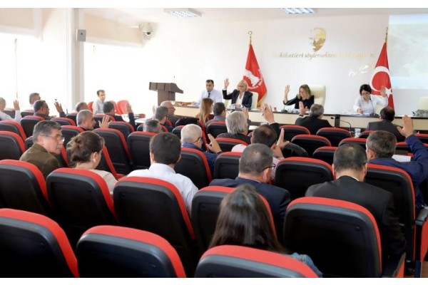 SAYIŞTAY RAPORU BERGAMA BELEDİYESİ’NİN YÜZ AKI OLDU