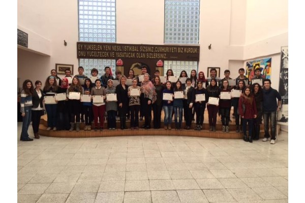 MADDİ İMKANI KISITLI ÖĞRENCİLERE İNGİLİZCE EĞİTİMİ