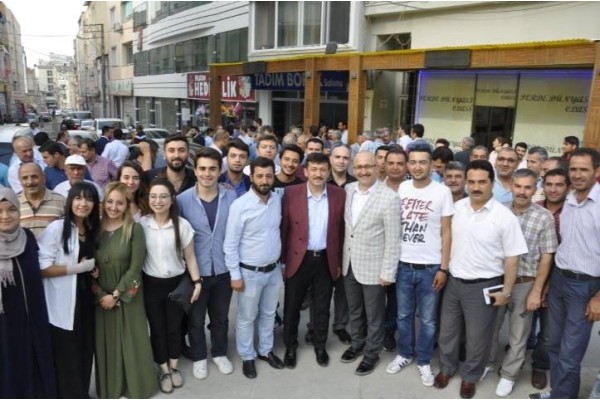 AK GENÇLİK’TEN GÖREV ÇAĞRISI