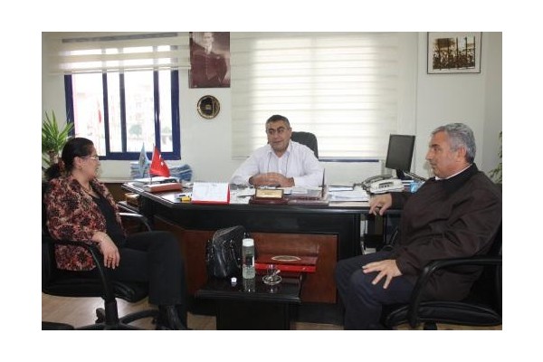 Oğuzhan, Petrol-iş sendikasını ziyaret etti