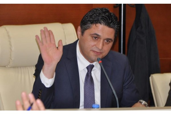 BAŞKAN ACAR:‘KİM NEREYİ SATIYORSA SATIYORDUR’