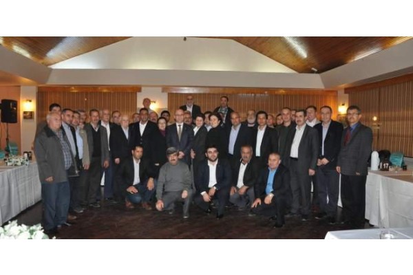 AK PARTİ MUHTARLAR İLE BULUŞTU