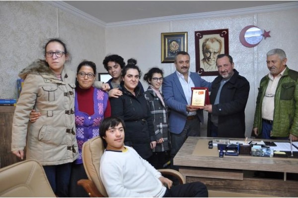 ENGELLİLERDEN GÜRCAN ALEV’E VEDA