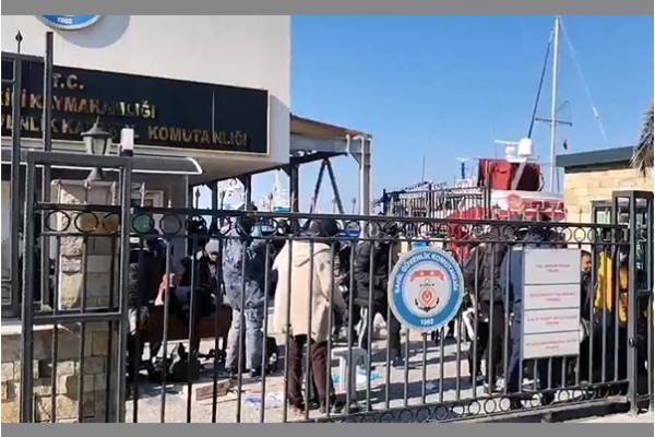 50 DÜZENSİZ GÖÇMEN YAKALANDI