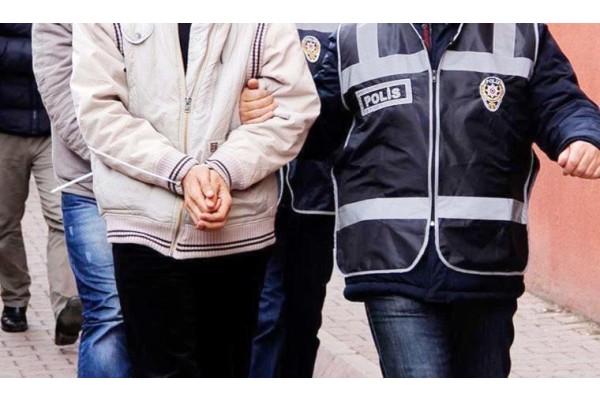 İZMİR MERKEZLİ 38 İLDE FETÖ OPERASYONU