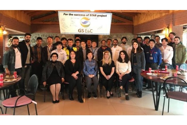 KADIN EMEĞİNE KATKI SUNDULAR