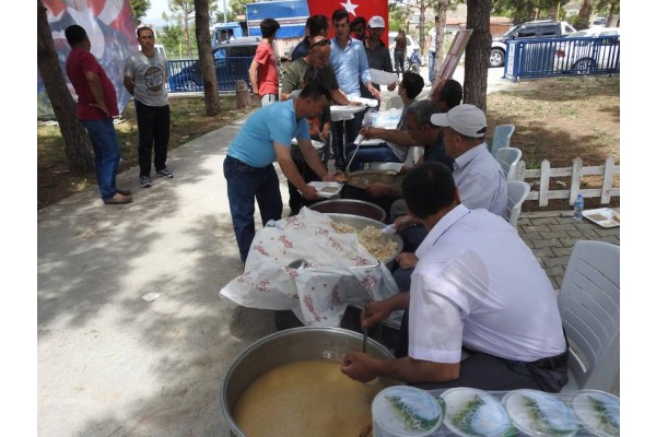 HACIÖMERLİ’DE YAĞMUR DUASI