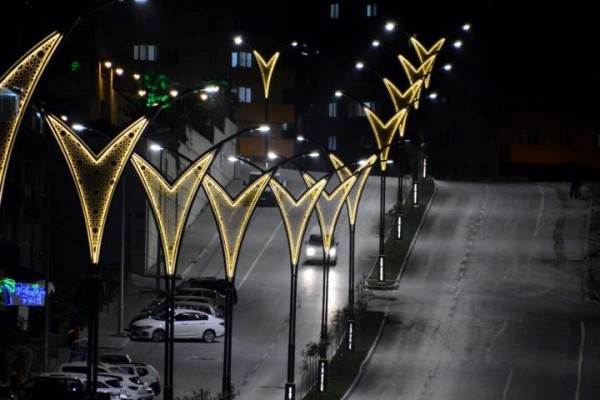 BELEDİYE AYDINLATMA DİREĞİ VE ARMATÜRÜ ALACAK