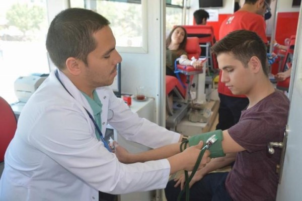 KIZILAY BAĞIŞÇILARINI BEKLİYOR