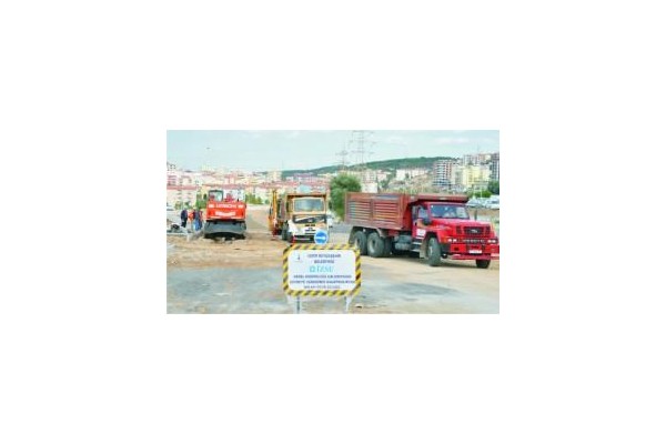 İÇME SUYU ŞEBEKELERİ YENİLENİYOR