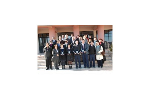 Aliağa Anadolu Lisesi, liselerin birincisi