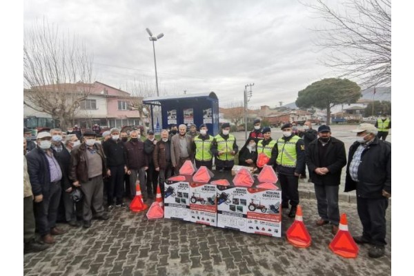 "REFLEKTÖR TAK GÖRÜNÜR OL"