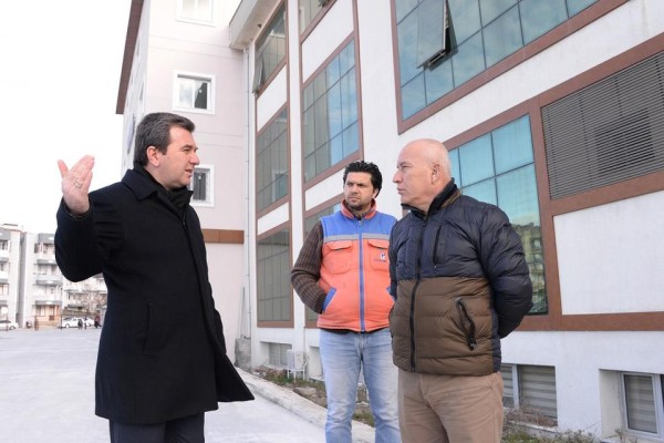 BERGAMA DEVLET HASTANESİ BÜYÜYOR