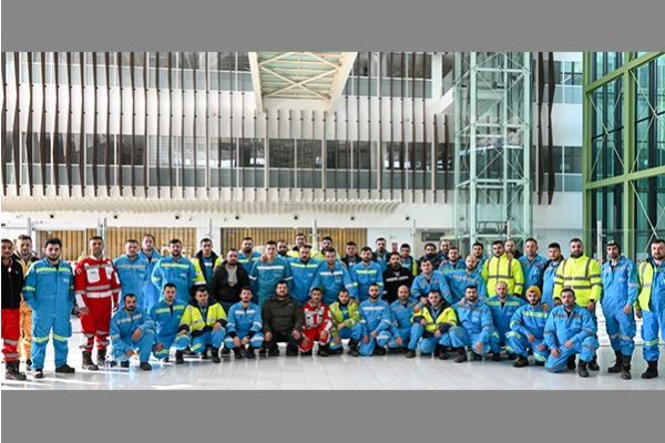 Ekiplerin deprem bölgesine sevki sürüyor