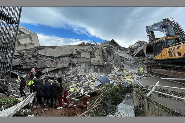 İş dünyası yardıma koşuyor