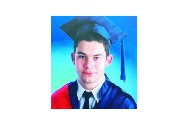 Yalınayak ölüme gitti