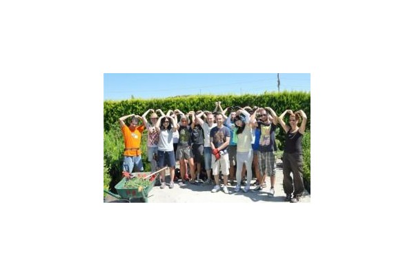 GENÇLER İŞBAŞINDA!