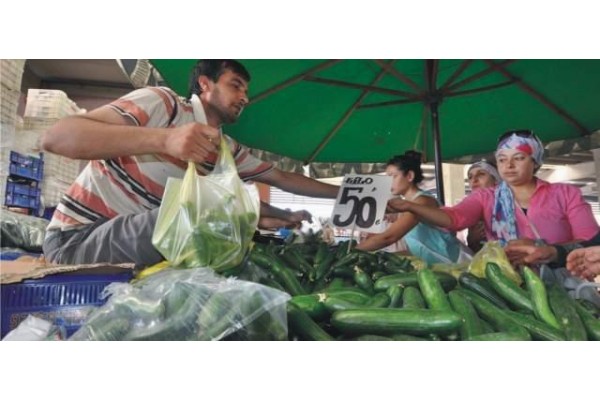 PAZARDA RAMAZAN BEREKETİ YAŞANDI