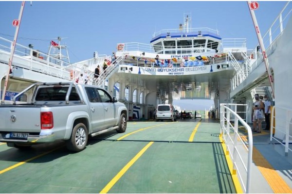 FETHİ SEKİN ARABALI VAPURU HİZMETE BAŞLADI