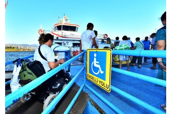 İZDENİZ’den engelleri aşan sefer