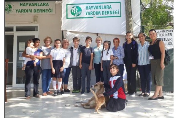 ÖĞRENCİLERDEN SEVİMLİ DOSTLARA YARDIM!