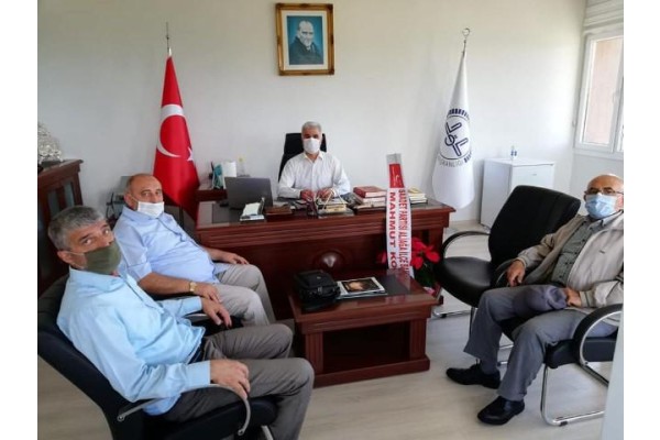 “DİN GÖREVLİSİ, HAKKIN TARAFI OLUR”