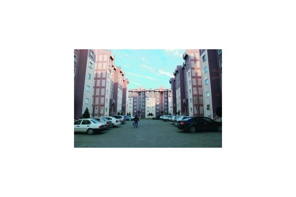 SU SAATLERİ SÖKÜLDÜ, TOKİ SUSUZ KALDI