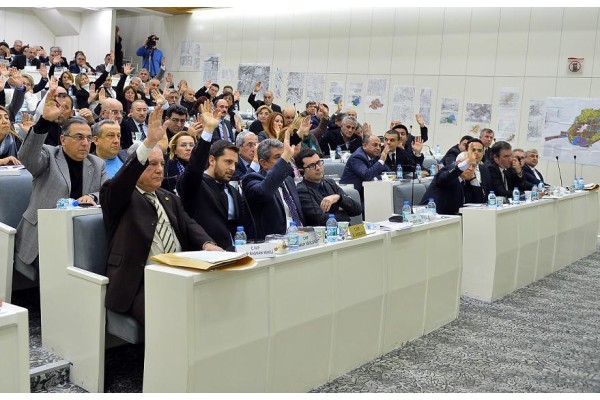 ÖRLEMİŞ VE KIZILTEPE BERGAMA’DA KALDI