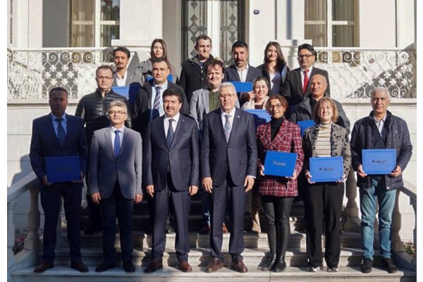 Ege’den akreditasyon başarısı