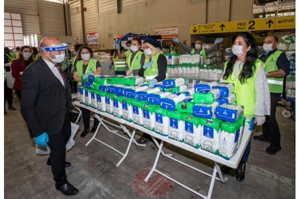 CHP’DEN BÜYÜKŞEHİR’İN KAMPANYASINA DESTEK