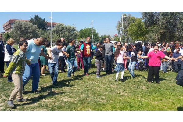 YILMAZ, “HEPİMİZ BİRER ENGELLİ ADAYIYIZ”