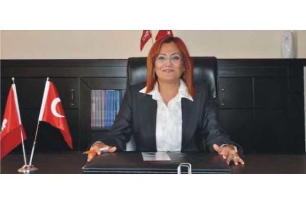 CHP ALİAĞA’DA İLK ADAY ÖZLEM ŞAN OĞUZHAN