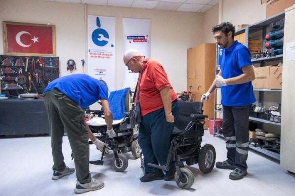 Tekerlekli sandalye hastanesi