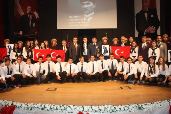 ATATÜRK TÖRENLERLE ANILDI